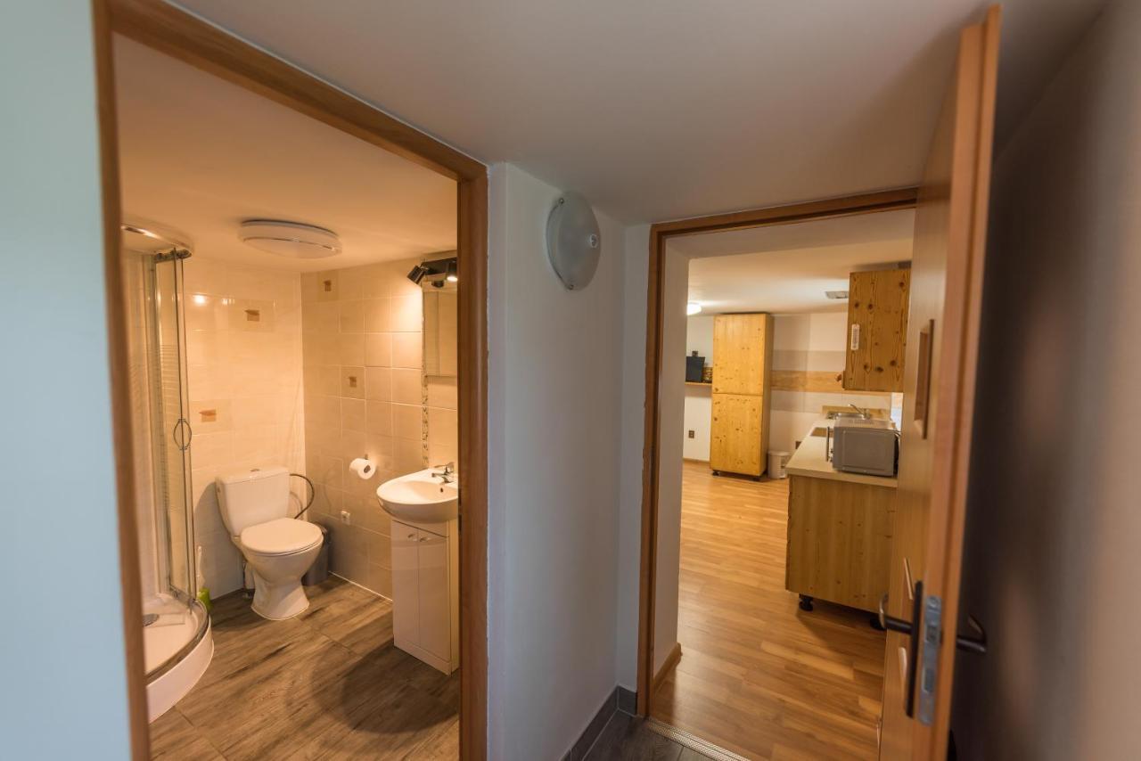 Apartmany Korenov Luaran gambar